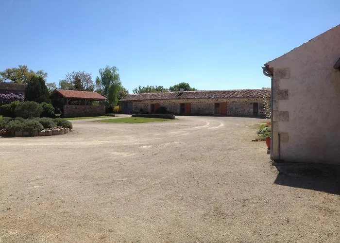 La Bergerie Сasa de vacaciones Millac (Vienne)